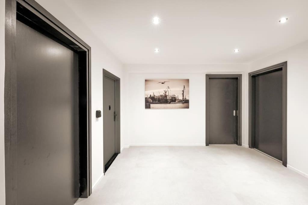 Hh 03 By Rockchair - Superhost Status - Modernes Apartment Mit Sonnigem Balkon & Premium Boxspringbetten In Winterhude - Hamburg Top Geheimtipp Εξωτερικό φωτογραφία