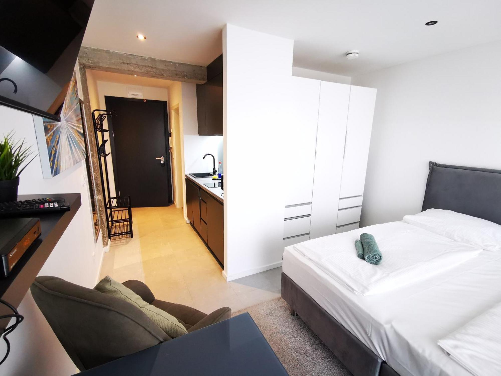 Hh 03 By Rockchair - Superhost Status - Modernes Apartment Mit Sonnigem Balkon & Premium Boxspringbetten In Winterhude - Hamburg Top Geheimtipp Εξωτερικό φωτογραφία